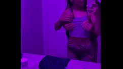 Sex in mare cu blonda calarita de doi barbati